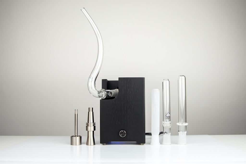 Ditanium Vaporizer - Black Desktop - Dry Herb and Wax