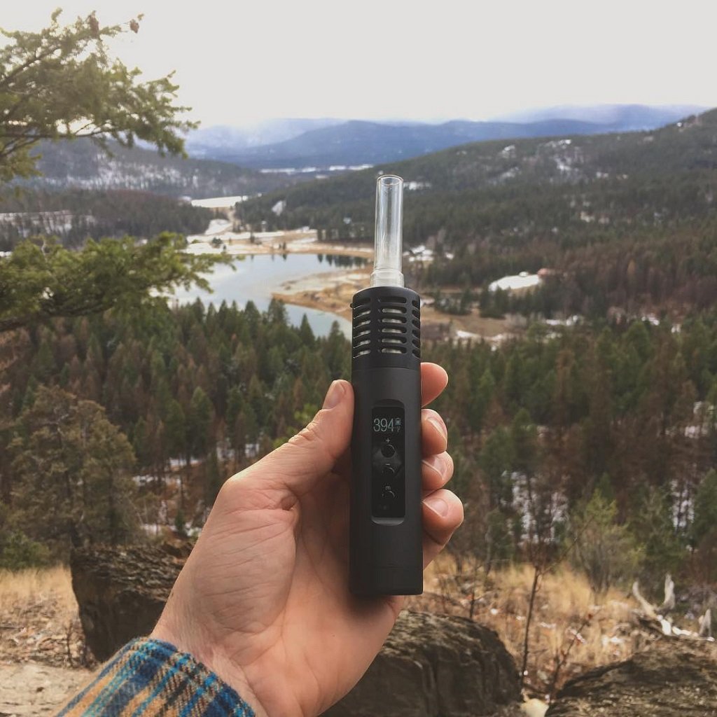 Biking with the Arizer Air 2 Vaporizer