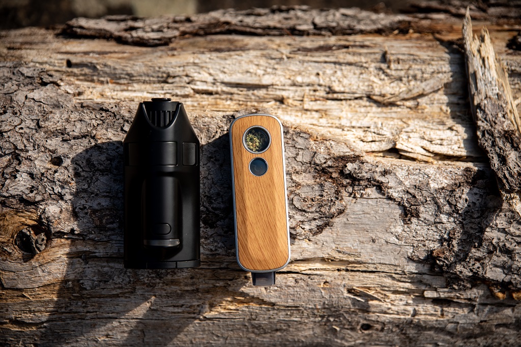 Ghost MV1 vs Firefly 2 Plus vaporizer