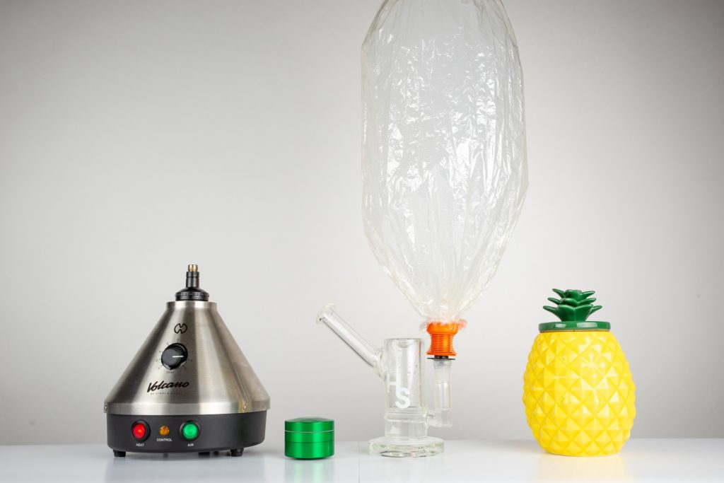 Volcano Vaporizer with Higher Standards Heavy Duty Rig