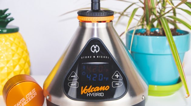 Hybrid Vaporizer Display and Filling Chamber