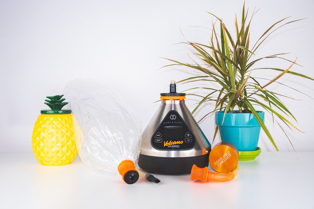 Volcano Vaporizer Hybrid - Bag + Whip Combo