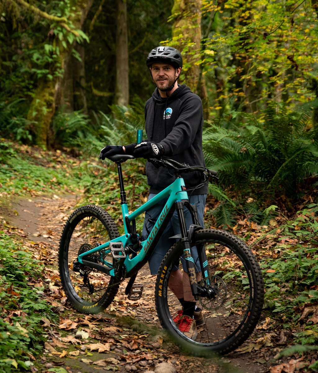 Pax 3 Vaporizer - Mountain Biking