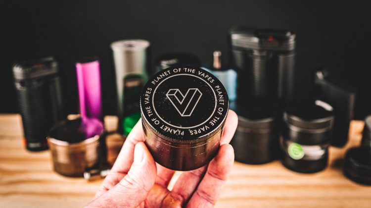 POTV Herb Grinder (4-Piece)