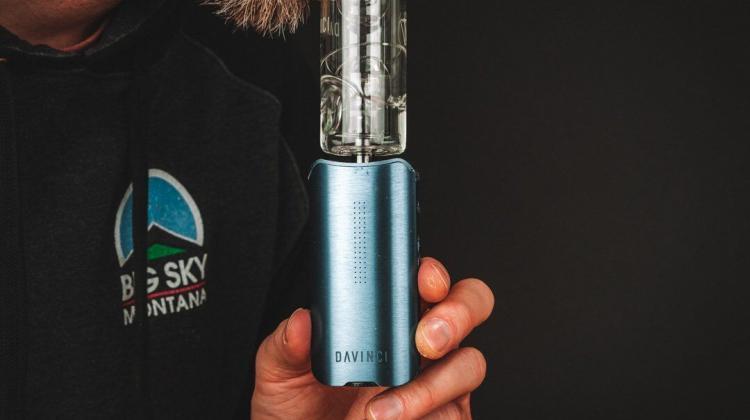 Davinci Hydrotube with Davinci IQ 2 Vaporizer