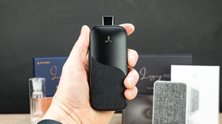 AirVape Legacy Pro in-hand size