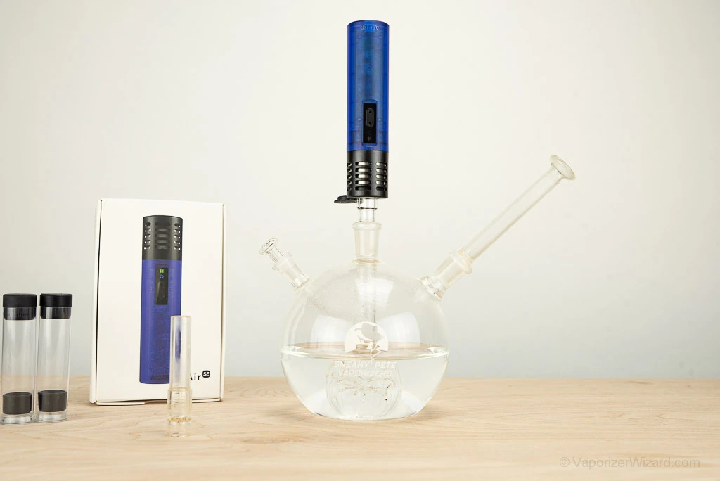 Arizer AIR SE Attached to Water Bubbler via WPA