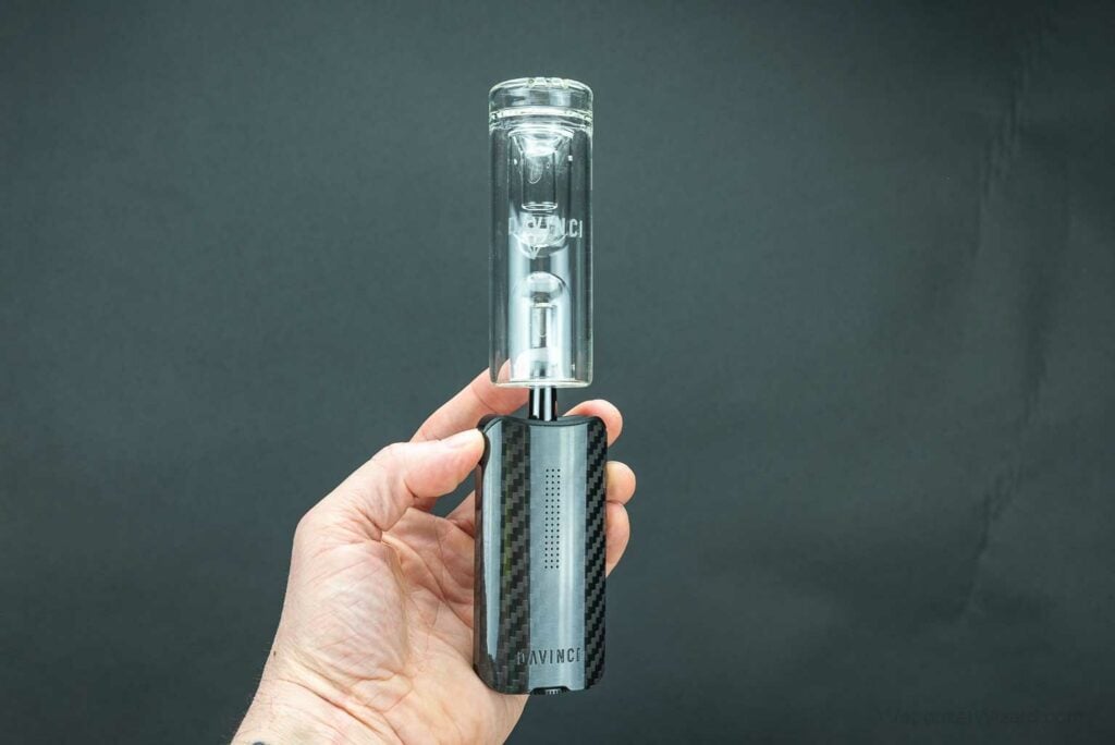 Davinci IQ2 Carbon with Hydrotube Size-in-hand